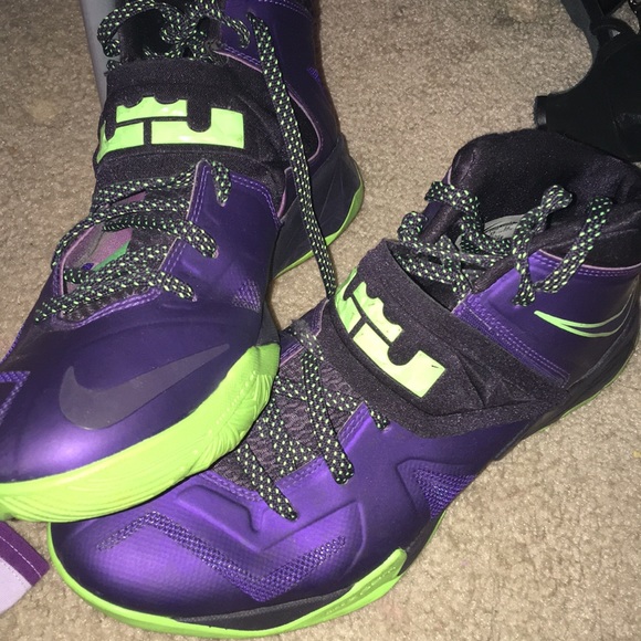 Lebrons - Picture 1 of 5